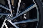 Volkswagen Golf R 5-Door 2017 года (UK)